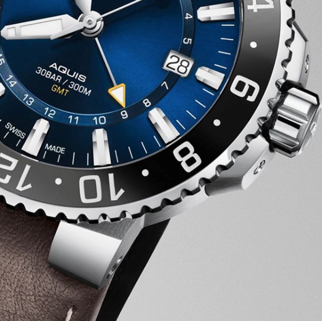 Oris Aquis GMT Date