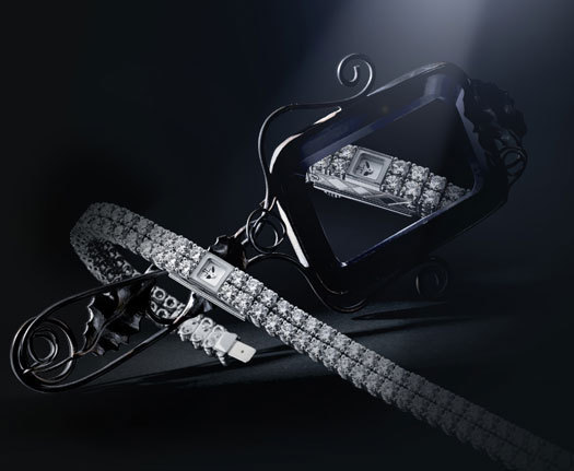 Une montre joaillerie 101 de Jaeger-LeCoultre pour le Jubilé de Diamant de la Reine Elizabeth II Une montre joaillerie 101 de Jaeger-LeCoultre pour le Jubilé de Diamant de la Reine Elizabeth II