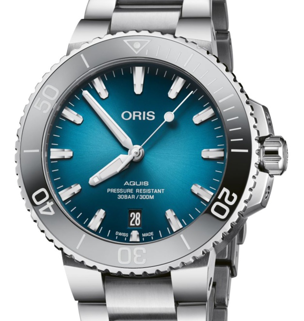 Oris Aquis Date 39,5 mm cadran bleu "océan"