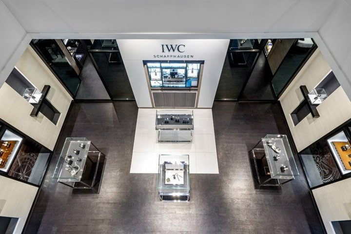 IWC ouvre à Paris au 15 de  la rue de la Paix