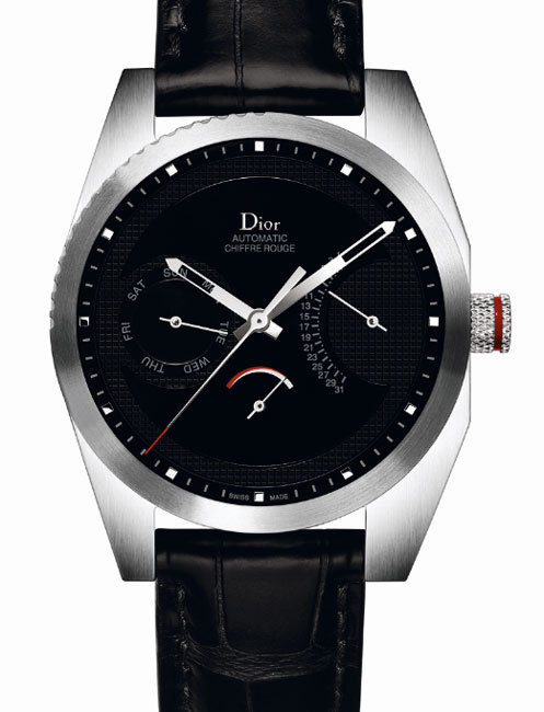 Dior Chiffre Rouge C01 : nonchalante élégance et design épuré Dior Chiffre Rouge C01 : nonchalante élégance et design épuré