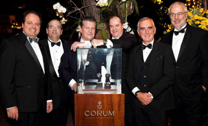 Corum au Brésil : deux séries limitées Admiral’s Cup Seafender 48 Tides Iate Clube de Santos Corum au Brésil : deux séries limitées Admiral’s Cup Seafender 48 Tides Iate Clube de Santos