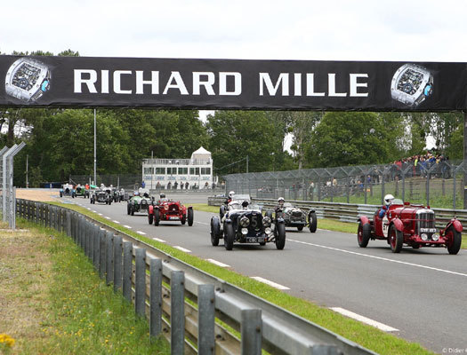 Le Mans Classic 2012, crédit photo Didier Gourdon