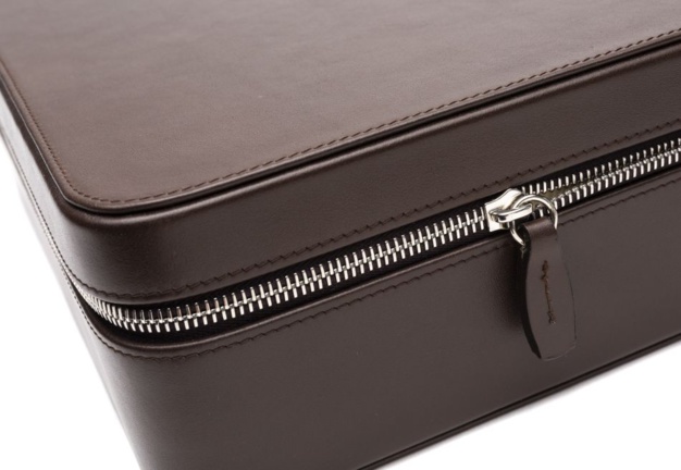 Vaudaux : à la découverte de cette belle manufacture genevoise de haute gainerie Vaudaux : à la découverte de cette belle manufacture genevoise de haute gainerie