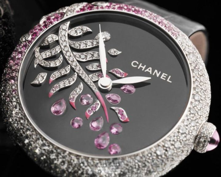 Chanel Mademoiselle Privé : Constellation, Facettes et Plume