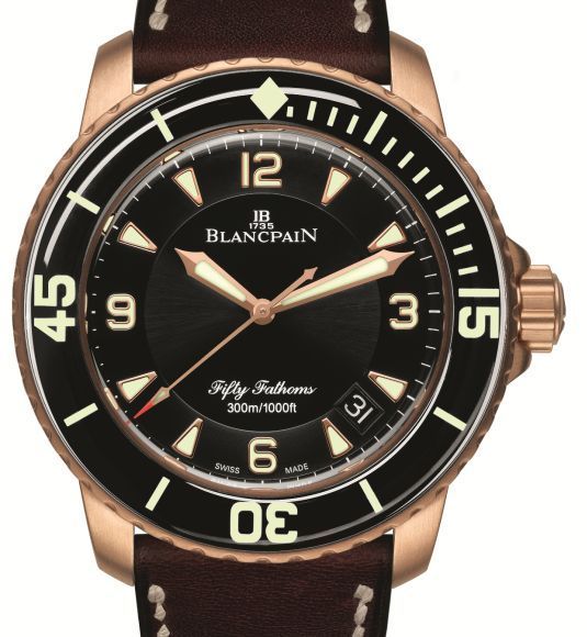 Fifty Fathoms Blancpain : un modèle au boitier or rouge satiné Fifty Fathoms Blancpain : un modèle au boitier or rouge satiné