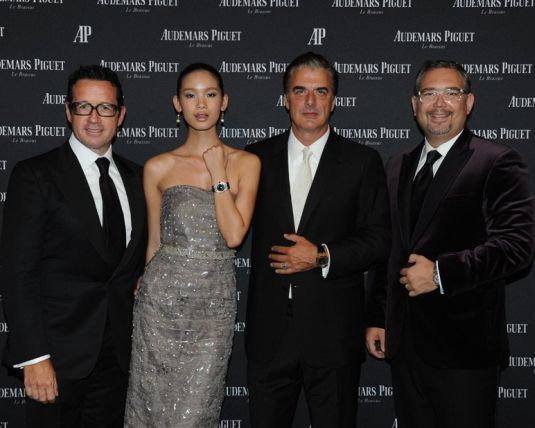 François-Henry Bennahmias, directeur général ad interim d’Audemars Piguet, le top model Kiki Kang, l’acteur américain Chris Noth et Oliviero Bottinelli, directeur général Asie de la marque François-Henry Bennahmias, directeur général ad interim d’Audemars Piguet, le top model Kiki Kang, l’acteur américain Chris Noth et Oliviero Bottinelli, directeur général Asie de la marque
