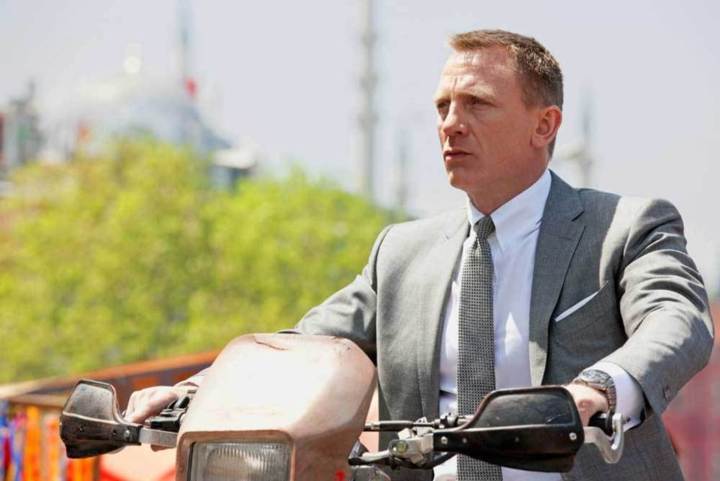 Daniel Craig, Skyfall, DR