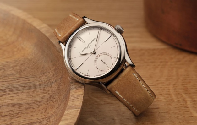 Laurent Ferrier Classic Origin Opalin