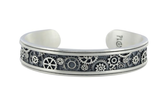 Dans les rouages du bracelet Engrenages de chez Tournaire Dans les rouages du bracelet Engrenages de chez Tournaire