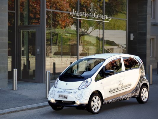 Jaeger-LeCoultre : une voiture électrique mise à disposition des collaborateurs de la manufacture