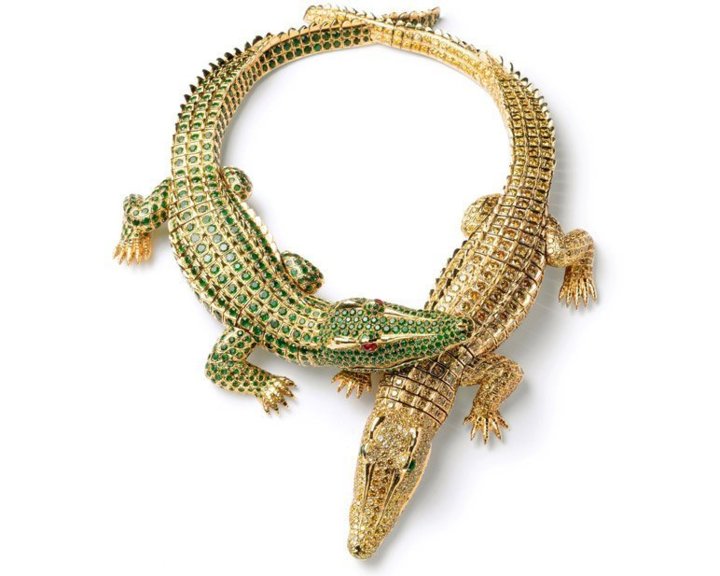 Collier crocodiles. Cartier Paris, commande de 1975. (Nick Welsh, Collection Cartier © Cartier) Collier crocodiles. Cartier Paris, commande de 1975. (Nick Welsh, Collection Cartier © Cartier)