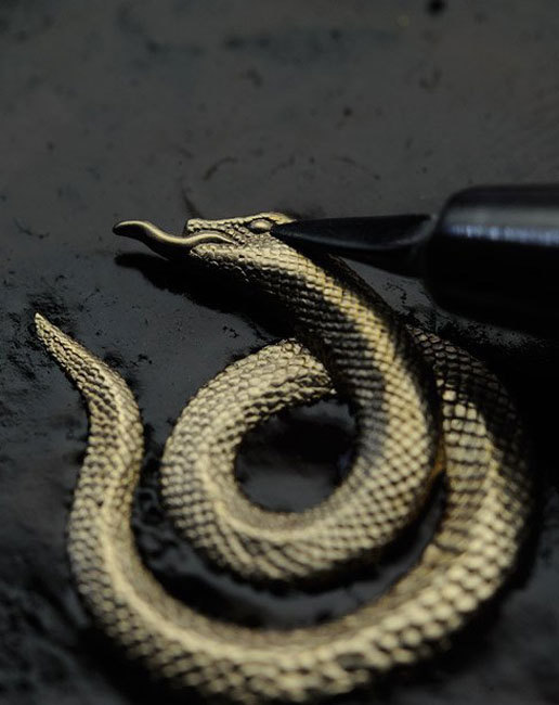 Vacheron Constantin Métiers d’Art : année du serpent, la Légende du Zodiaque Chinois