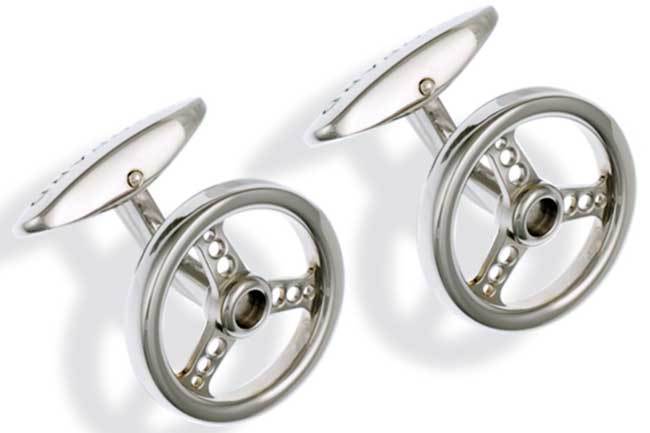 Chopard : des boutons de manchette qui s’inspirent de l’univers des voitures de sport Chopard : des boutons de manchette qui s’inspirent de l’univers des voitures de sport
