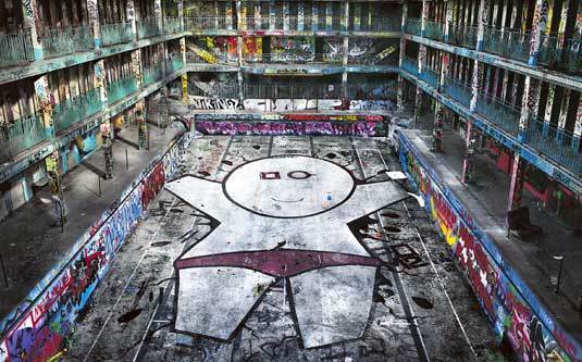 Dimitri Tolstoï expose chez Jaquet Droz à Paris Dimitri Tolstoï expose chez Jaquet Droz à Paris