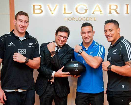 Bulgari : trois All Blacks visitent les sites horlogers de Bulgari