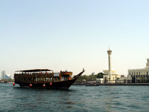 Habibi : une opération de lutte anti-contrefaçon de la FH à Dubai Habibi : une opération de lutte anti-contrefaçon de la FH à Dubai