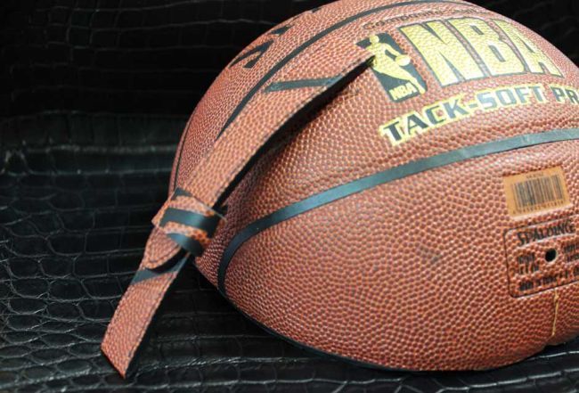 bracelet-montre en basket-ball bracelet-montre en basket-ball