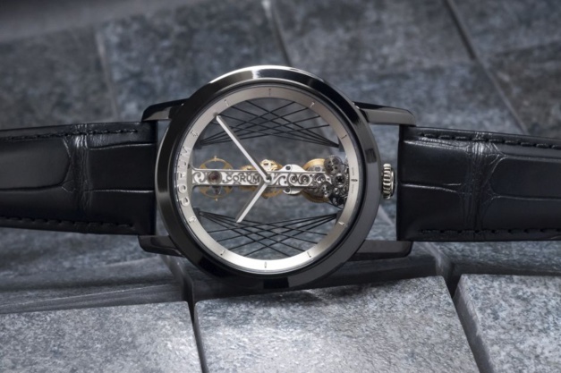 Golden Bridge : dix exemplaires pour les dix de collaboration entre Corum et Dubail Golden Bridge : dix exemplaires pour les dix de collaboration entre Corum et Dubail