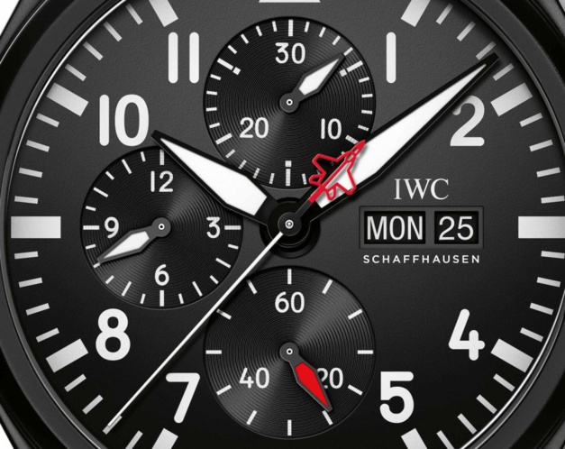 IWC chrono Top Gun édition "SFTI" en céramique noire IWC chrono Top Gun édition "SFTI" en céramique noire