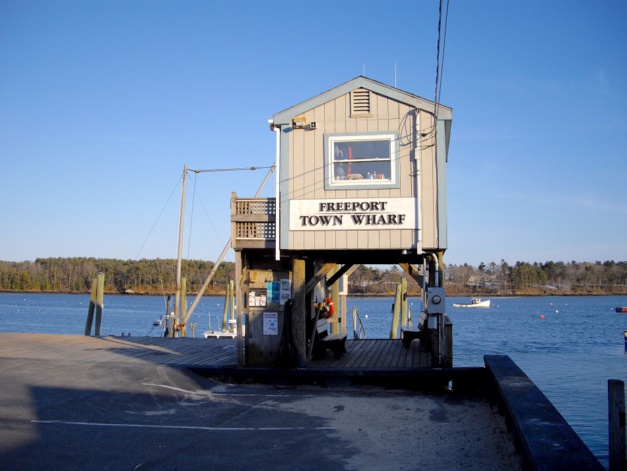 Freeport Town Wharf, Photo Joel Chassaing Cuvillier Freeport Town Wharf, Photo Joel Chassaing Cuvillier