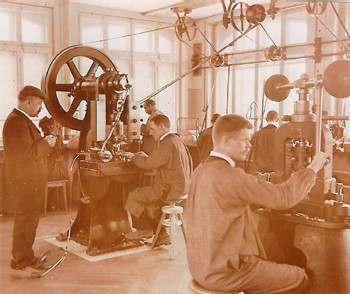 Ateliers Alpina vers 1900 Ateliers Alpina vers 1900