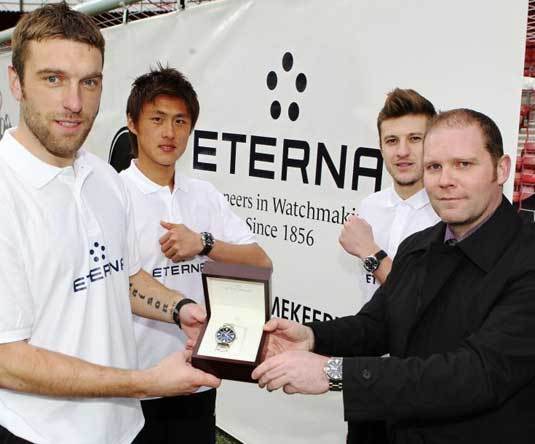 Eterna : chronométreur officiel du club de football anglais Southampton Eterna : chronométreur officiel du club de football anglais Southampton