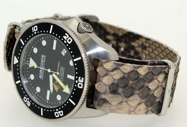 ABP invente le Nato en alligator : luxe décalé ABP invente le Nato en alligator : luxe décalé