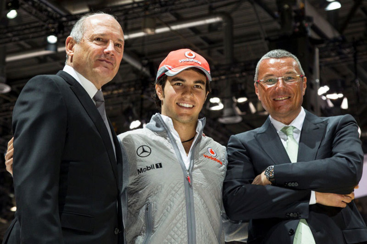 TAG Heuer et McLaren : un partenariat élargi et renforcé en 2013 TAG Heuer et McLaren : un partenariat élargi et renforcé en 2013