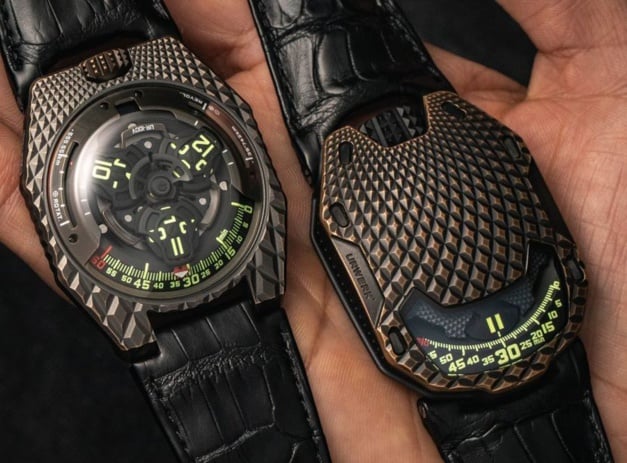Urwerk UR-100V "T-Rex" Urwerk UR-100V "T-Rex"
