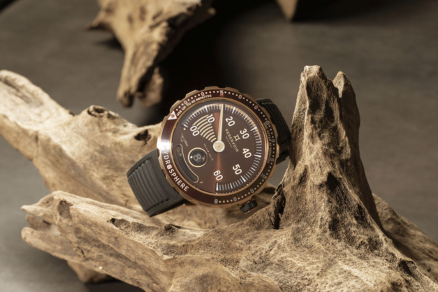 Réservoir Hydrosphère Bronze x Revolution : plongée dans les eaux claires des Maldives Réservoir Hydrosphère Bronze x Revolution : plongée dans les eaux claires des Maldives