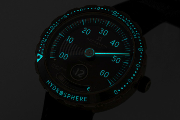 Réservoir Hydrosphère Bronze x Revolution : plongée dans les eaux claires des Maldives Réservoir Hydrosphère Bronze x Revolution : plongée dans les eaux claires des Maldives