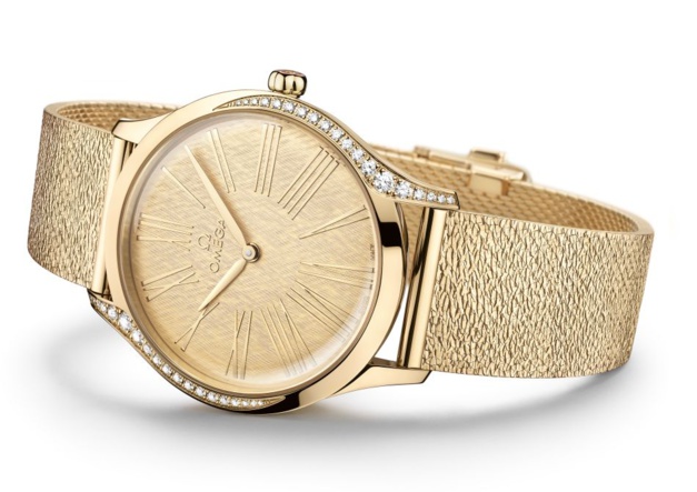 Omega : la Trésor s'habille d'or Moonshine Omega : la Trésor s'habille d'or Moonshine