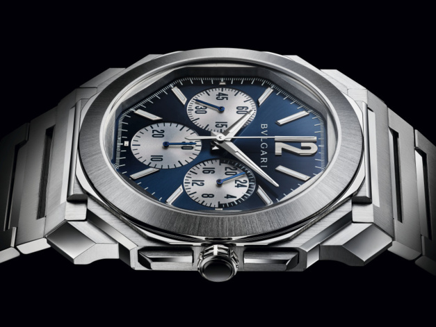 Octo Finissimo Chronographe GMT Automatique : retour en acier et cadran bleu Octo Finissimo Chronographe GMT Automatique : retour en acier et cadran bleu