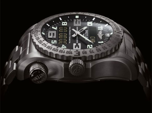 Breitling Emergency II : la montre qui peut vous sauver la vie