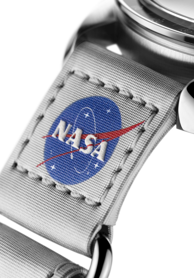 Omega : des bracelets Nasa "Velcro" pour sa fameuse Moonwatch