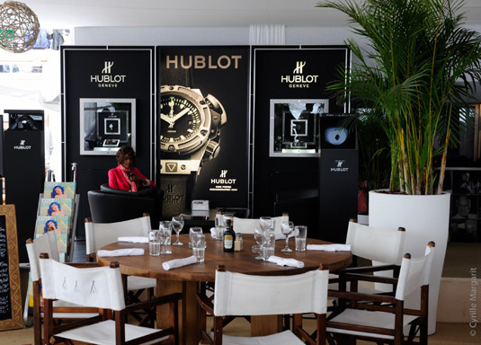 Festival de Cannes : une boutique Hublot éphémère au Nikki Beach