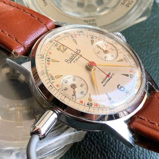 Retour sur l'histoire de la Hanhart-Minifon, un chrono-microphone pour les espions pendant la Guerre froide Retour sur l'histoire de la Hanhart-Minifon, un chrono-microphone pour les espions pendant la Guerre froide