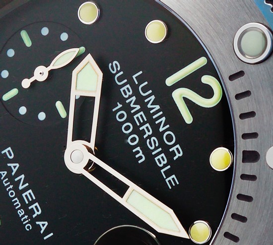 Panerai Luminor 1950 submersible 1.000 mètres (Référence : PAM 00243) Panerai Luminor 1950 submersible 1.000 mètres (Référence : PAM 00243)
