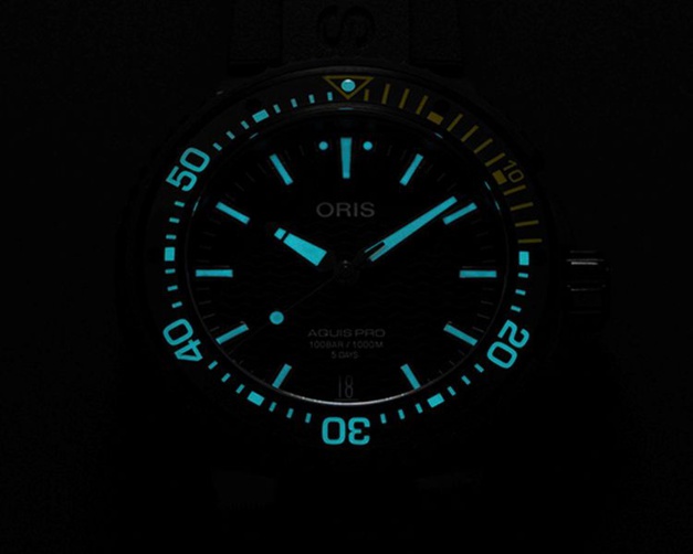 Oris AquisPro 400 : bien au-delà des limites Oris AquisPro 400 : bien au-delà des limites