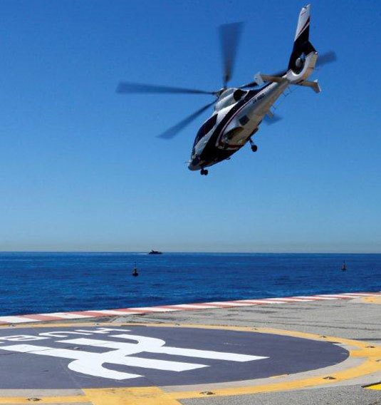 Hublot : le H de la marque sur les pistes d’hélicoptère à Monaco Hublot : le H de la marque sur les pistes d’hélicoptère à Monaco