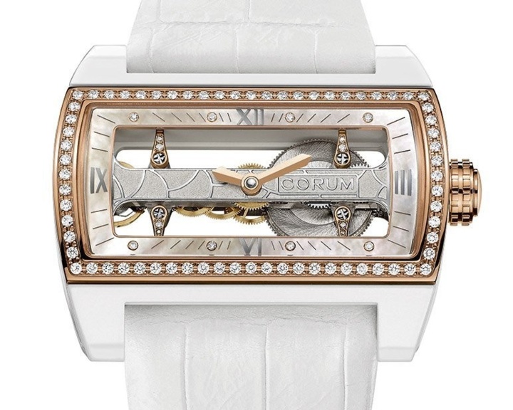 Corum Ti-Bridge Lady : première Ti-Bridge pour femmes Corum Ti-Bridge Lady : première Ti-Bridge pour femmes