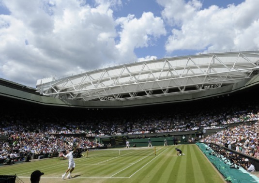 Rolex et le tennis : de Wimbledon à Roger Federer...