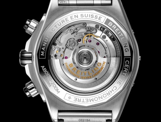 Breitling Super Chronomat : retour du module UTC sur le bracelet ! Breitling Super Chronomat : retour du module UTC sur le bracelet !