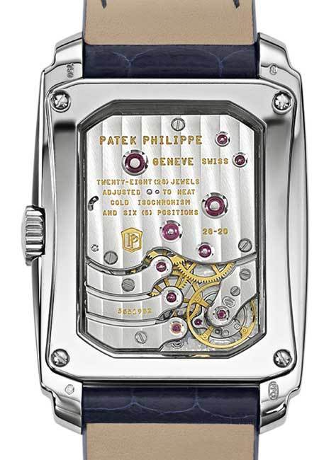 Patek Philippe 5200 Gondolo 8 Days, Day & Date Indication : huit jours de réserve de marche en 134 rotations !