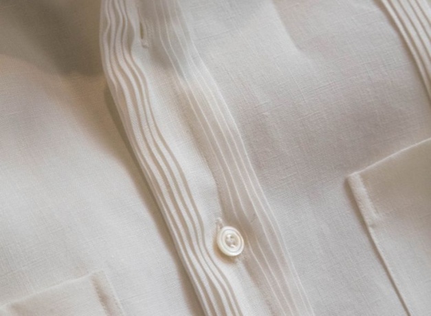 Aux sources de la guayabera, la chemise cubaine par excellence Aux sources de la guayabera, la chemise cubaine par excellence