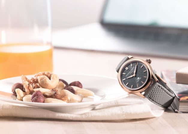 Frédérique Constant Smartwatch Vitality Ladies : la discrète Frédérique Constant Smartwatch Vitality Ladies : la discrète