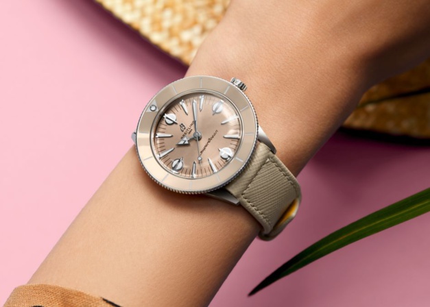 Breitling collection capsule Superocean Heritage '57 Pastel Paradis Breitling collection capsule Superocean Heritage '57 Pastel Paradis