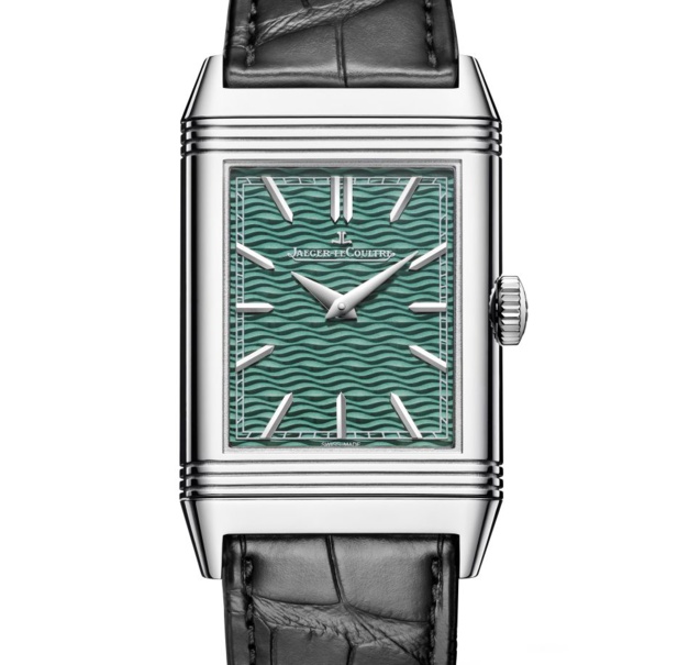 Jaeger-LeCoultre Reverso Tribute Enamel : hommage à Hokusai et sa Cascade de Kirifuri