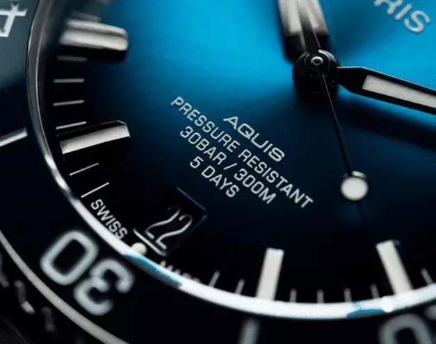 Oris Aquis Date Calibre 400 Oris Aquis Date Calibre 400